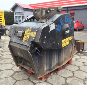 Crushing bucket MB BF 60.1