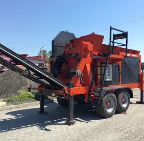 Beyer KB 700